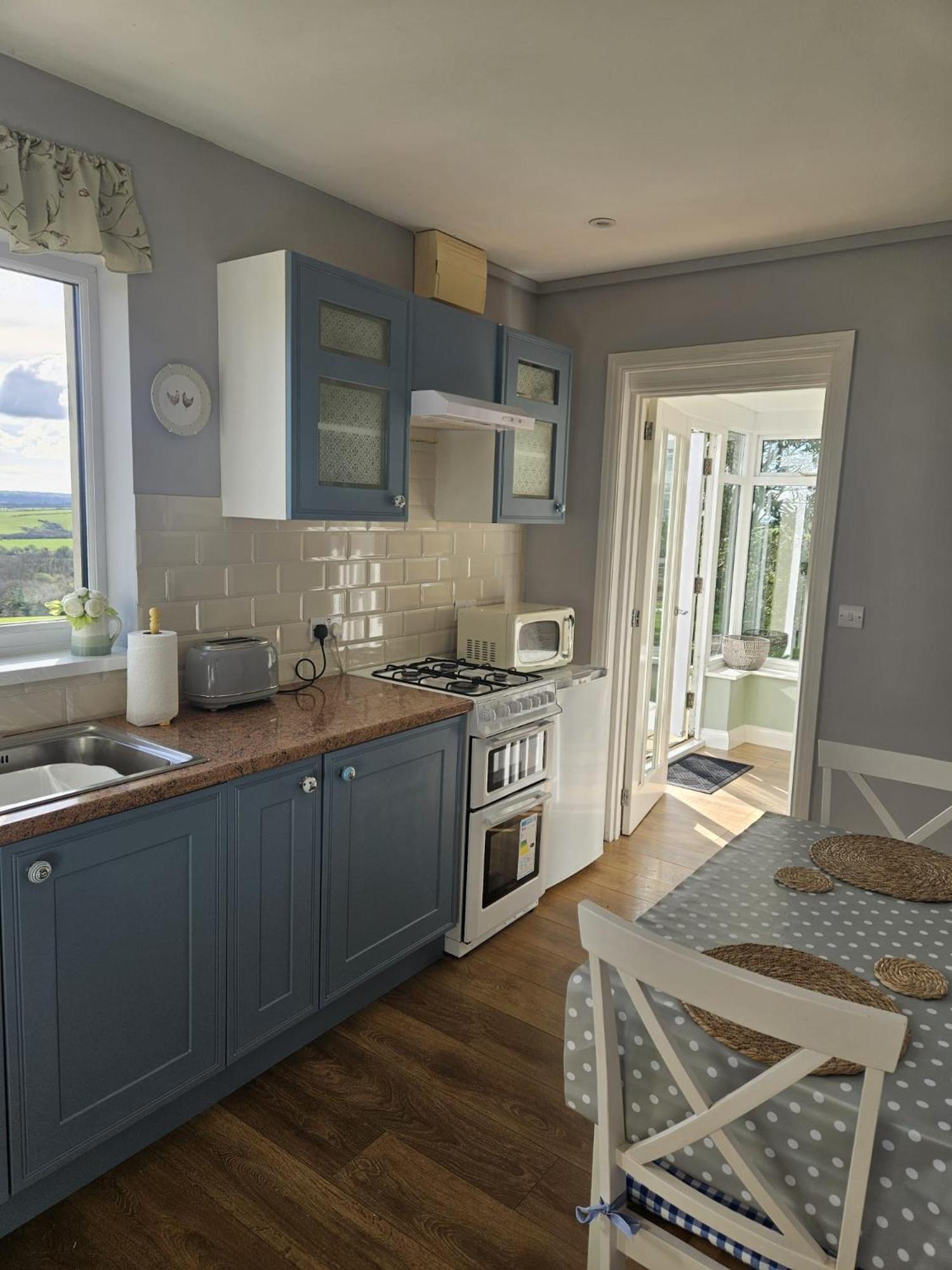 Meadow View Villa Haverfordwest Exterior photo